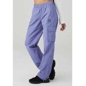 (#28) INTERNATIONAL WIDE LEG CITY PANT Size L Infinity Blue